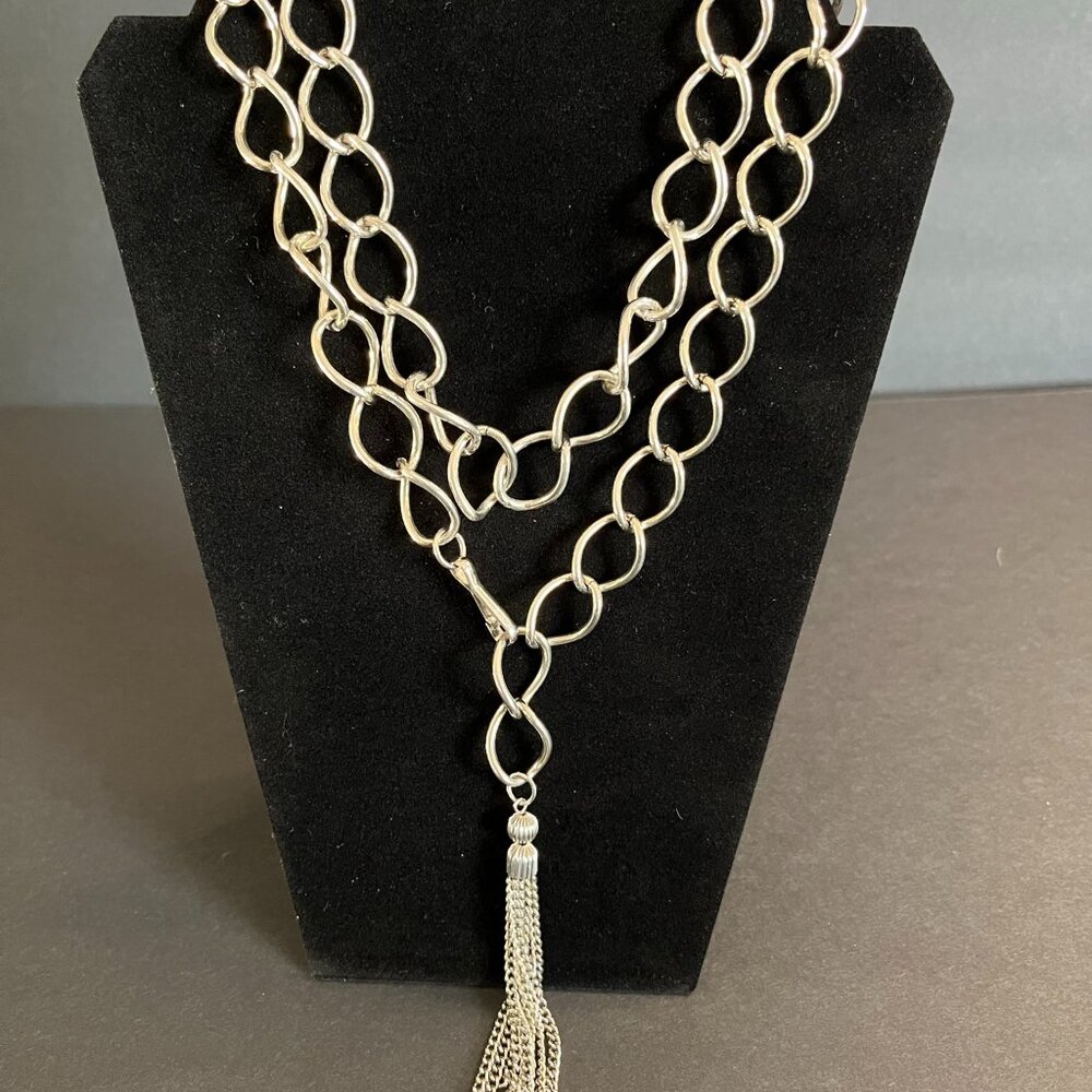 Silver necklace/belt with tassel